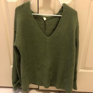 V neck green sweater